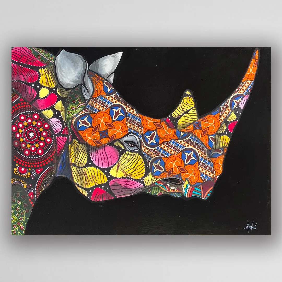 非洲藝術畫作《Kitenge犀牛 V380》坦尚尼亞 tinga tinga 畫家 Amos Mtambala 手繪 - 凡卡藝廊